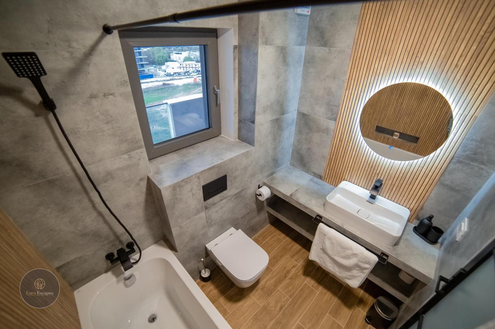 Luxury 2bedrooms 2 Bath Sleeps 4 Near Promenada Mall With Wifi Apartament