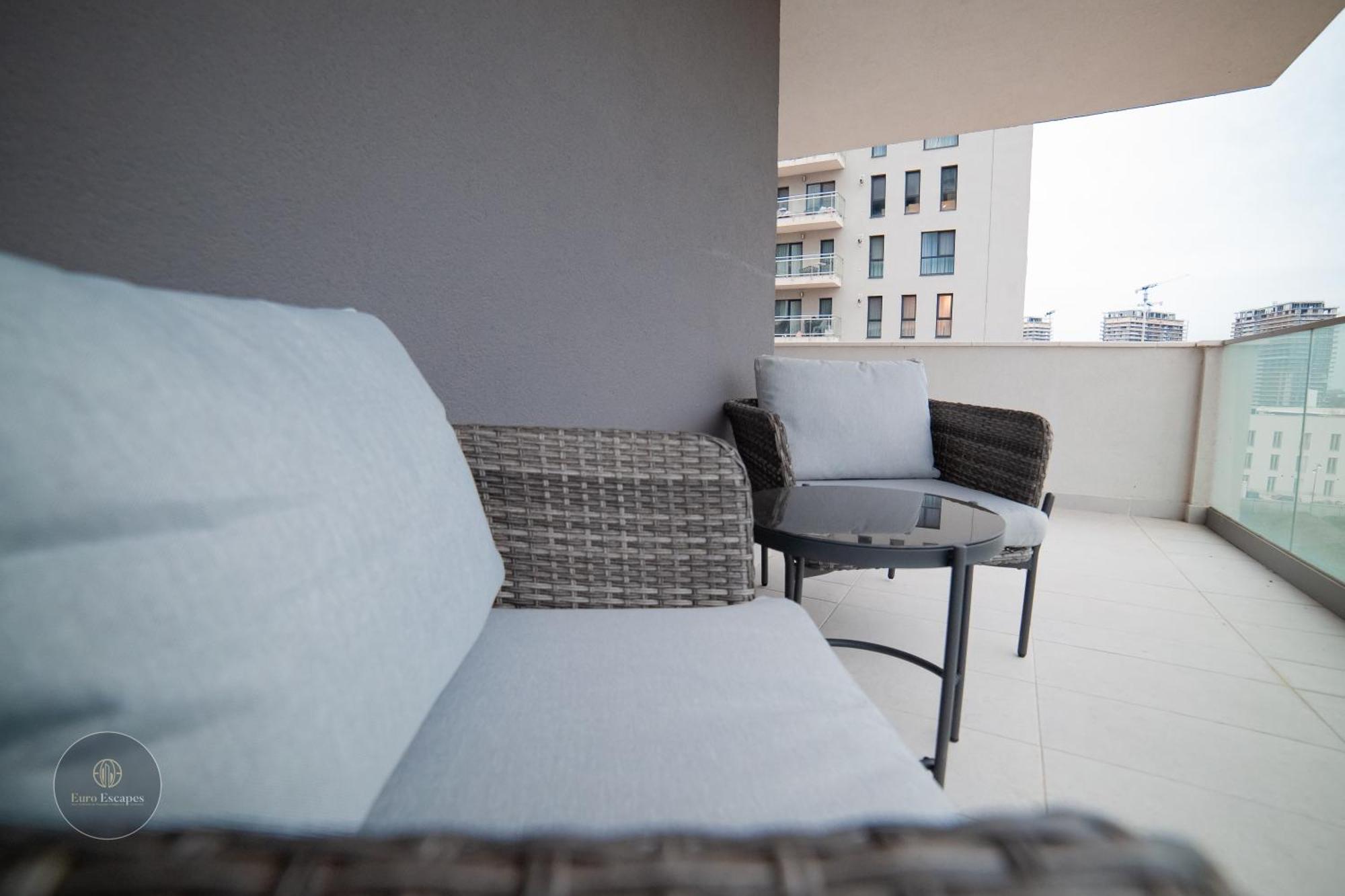 Luxury 2bedrooms 2 Bath Sleeps 4 Near Promenada Mall With Wifi * Bucureşti